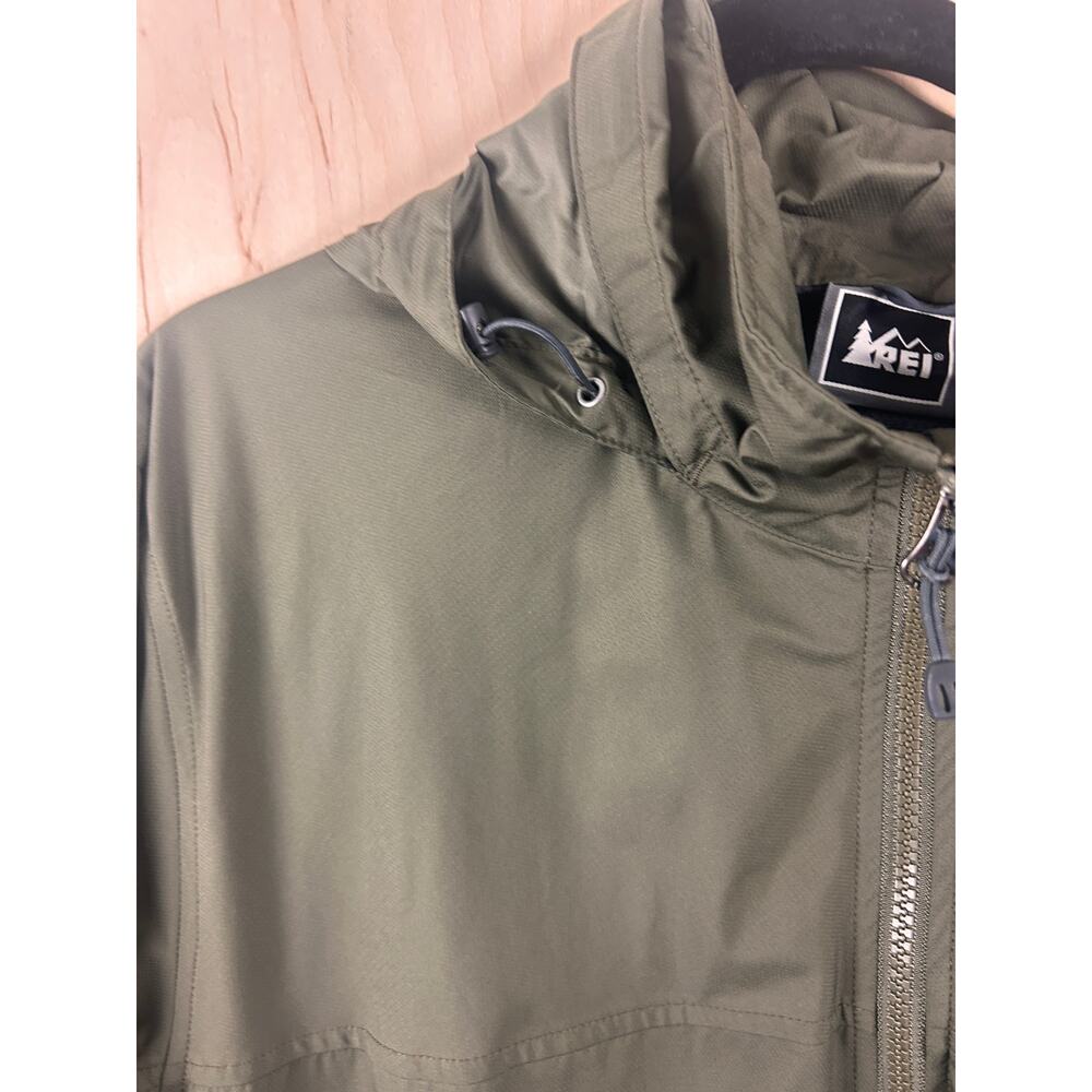 REI Men’s XXL Olive Green Hooded Full Zip Lightweight Jacket - Picture 11 of 12